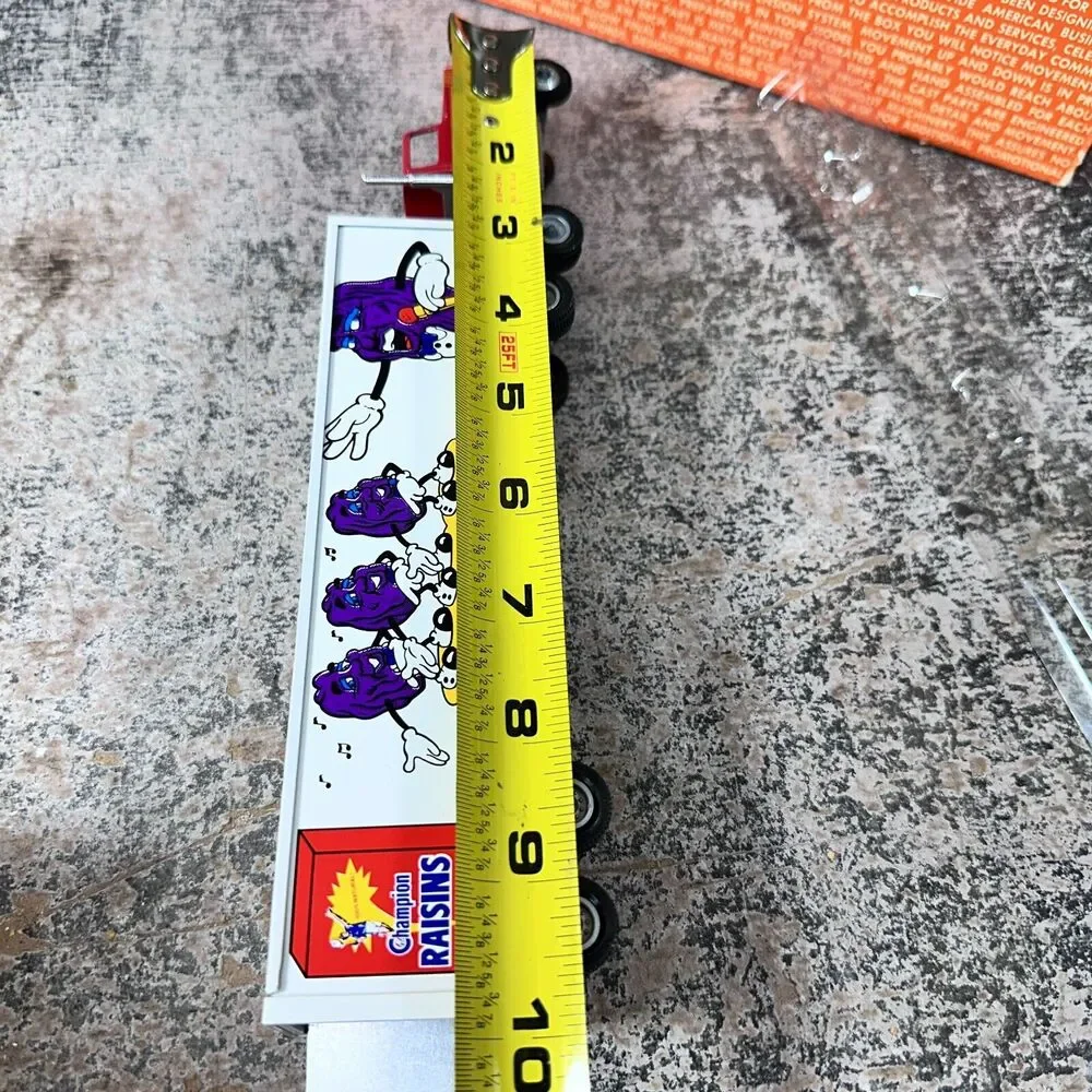 Champion‎ California Raisins '89 Winross Truck 1/64